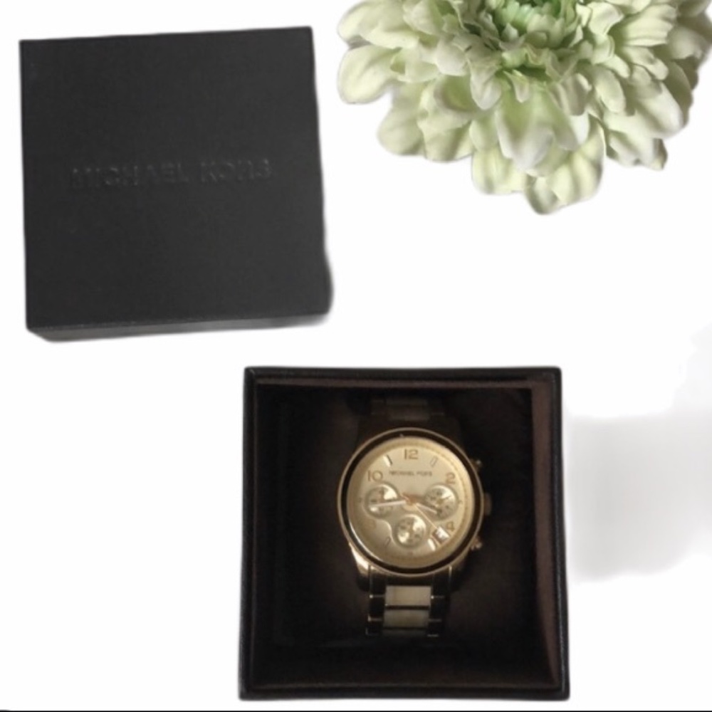 ‼️SALE‼️ || MICHAEL KORS || Gold & Cream Watch EUC